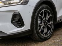 Gebraucht Ford Focus Active 155 PS (114 kW) 2025 Weiß Limousine