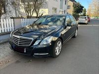 Gebraucht Mercedes E200 Avantgarde 184 PS (135 kW) 2011 Schwarz Limousine