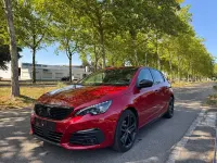 Gebraucht Peugeot 308 GT 131 PS (96 kW) 2020 Rot Limousine