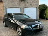 Gebraucht Mercedes E220 170 PS (125 kW) 2011 Schwarz Kombi