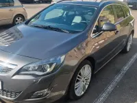 Gebraucht Opel Astra 180 PS (132 kW) 2011 Silber Kombi