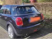 Gebraucht Mini Cooper 136 PS (100 kW) 2018 Schwarz Kleinwagen