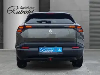Gebraucht Suzuki e-Vitara Comfort 135 kW (184 PS) 2026 Land breeze green / black (grün) SUV