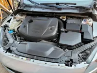 Usata Volvo V40 Momentum 150 CV (110 kW) 2016 Argento Berlina