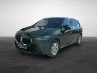 Gebraucht BMW 220 Active Tourer Luxury Line 170 PS (125 kW) 2023 Grün Van / Kleinbus