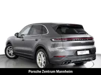 Używany Porsche Cayenne 470 KM (345 kW) 2023 Szary SUV