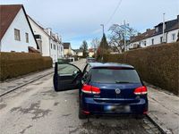 Gebraucht VW Golf VI 105 PS (77 kW) 2011 Blau Kleinwagen