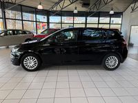 Gebraucht Peugeot 308 Access 82 PS (60 kW) 2015 Schwarz Limousine