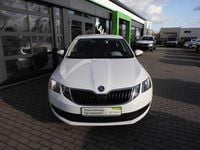 Gebraucht Skoda Octavia Ambition 150 PS (110 kW) 2019 Weiß Limousine