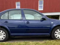 Gebraucht VW Bora Highline 105 PS (77 kW) 2000 Blau Limousine