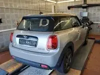 Gebraucht Mini Cooper SE Essential 135 kW (184 PS) 2023 Silber Kleinwagen
