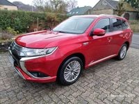 Gebraucht Mitsubishi Outlander P-HEV Basis 135 PS (99 kW) 2020 Rot SUV