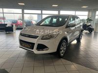 Gebraucht Ford Kuga Trend 120 PS (88 kW) 2016 Weiß SUV