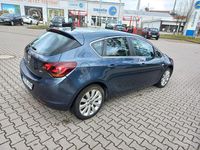 Gebraucht Opel Astra Cosmo 125 PS (91 kW) 2010 Blau Limousine