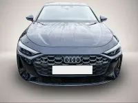 Gebraucht Audi A5 Basis 204 PS (150 kW) 2025 Blau Limousine