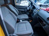 Gebraucht VW Caddy 75 PS (55 kW) 2009 Gelb Van / Kleinbus