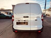 Gebraucht Ford Transit Trend 101 PS (74 kW) 2023 Frostzweiß Van / Kleinbus