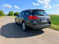 Gebraucht Opel Astra 125 PS (91 kW) 2012 Grau Kombi