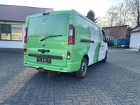 Gebraucht Renault Trafic 145 PS (106 kW) 2016 Weiß Van / Kleinbus