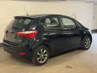 Gebraucht Hyundai ix20 Passion 125 PS (91 kW) 2016 Schwarz Kleinwagen