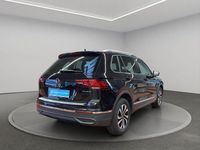 Gebraucht VW Tiguan Active 245 PS (180 kW) 2022 Deep black perleffekt SUV