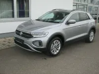 Neu VW T-Roc Pro 150 PS (110 kW) 2026 Pyritsilber met. SUV