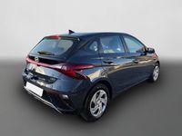 Gebraucht Hyundai i20 Essential 101 PS (74 kW) 2024 Grau Kleinwagen