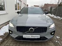 Gebraucht Volvo V60 Plus 197 PS (144 kW) 2024 Grau Kombi