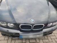 Gebraucht BMW 525 163 PS (119 kW) 2004 Schwarz Kombi