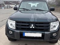 Gebraucht Mitsubishi Pajero 170 PS (125 kW) 2007 Grün SUV