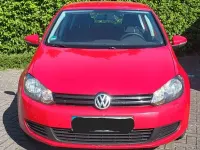 Gebraucht VW Golf VI Trendline 80 PS (58 kW) 2009 Rot Kleinwagen