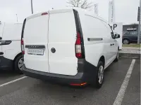 Używany VW Caddy Maxi 102 KM (75 kW) 2025 Biały Minivan