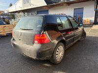 Gebraucht VW Golf IV Edition 90 PS (66 kW) 2000 Schwarz Limousine