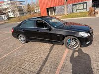 Gebraucht Mercedes E350 AMG 231 PS (169 kW) 2010 Blau Limousine