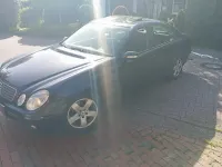 Gebraucht Mercedes E220 150 PS (110 kW) 2003 Blau Limousine