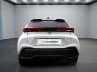 Gebraucht Toyota C-HR 140 PS (102 kW) 2024 Grau SUV