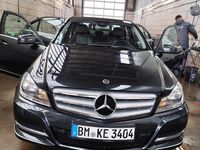 Gebraucht Mercedes C250 Avantgarde 204 PS (150 kW) 2012 Grau Limousine