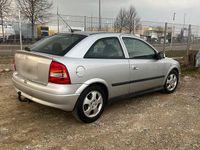 Gebraucht Opel Astra 101 PS (74 kW) 2002 Silber Kleinwagen