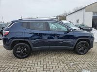 Gebraucht Jeep Compass Limited 140 PS (102 kW) 2018 Blau SUV