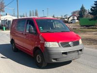 Gebraucht VW T5 116 PS (85 kW) 2009 Rot Van