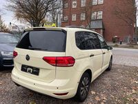 Gebraucht VW Touran 150 PS (110 kW) 2024 Schwarz Van / Kleinbus