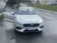 Gebraucht Volvo V60 Momentum 190 PS (139 kW) 2019 Kombi