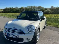 Usata Mini Cooper 122 CV (89 kW) 2012 Beige Utilitaria