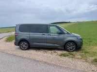 Gebraucht VW Multivan Life 150 PS (110 kW) 2025 Grau Van / Kleinbus