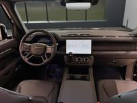 Neu Land Rover Defender SE Dynamic 249 PS (183 kW) 2026 Grün SUV
