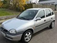 Gebraucht Opel Corsa Edition 90 PS (66 kW) 1999 Grau Kleinwagen