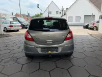 Gebraucht Opel Corsa Edition 69 PS (50 kW) 2010 Kleinwagen