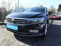 Gebraucht VW Passat Elegance 190 PS (139 kW) 2023 Deep black perleffekt Kombi