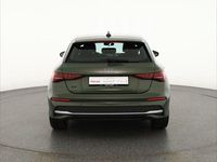 Neu Audi A3 Comfort 150 PS (110 kW) 2025 Grün Limousine