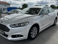 Gebraucht Ford Mondeo 140 PS (102 kW) 2015 Weiß Limousine